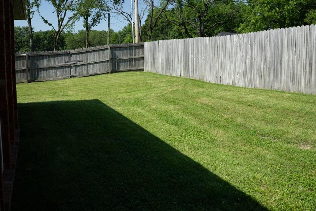 Walking Distance To Coler Mtn Bike - 3Br 2Ba Villa Bentonville Bagian luar foto